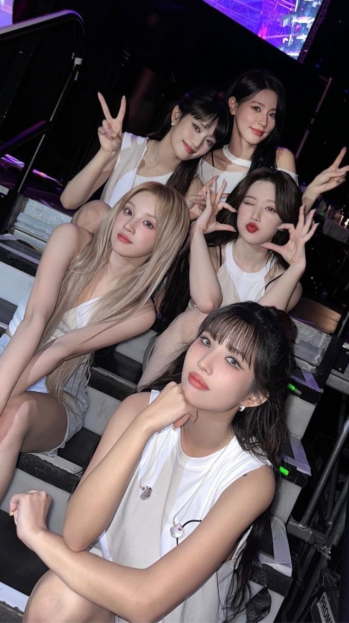 i-dle 娃自印 飯制周邊