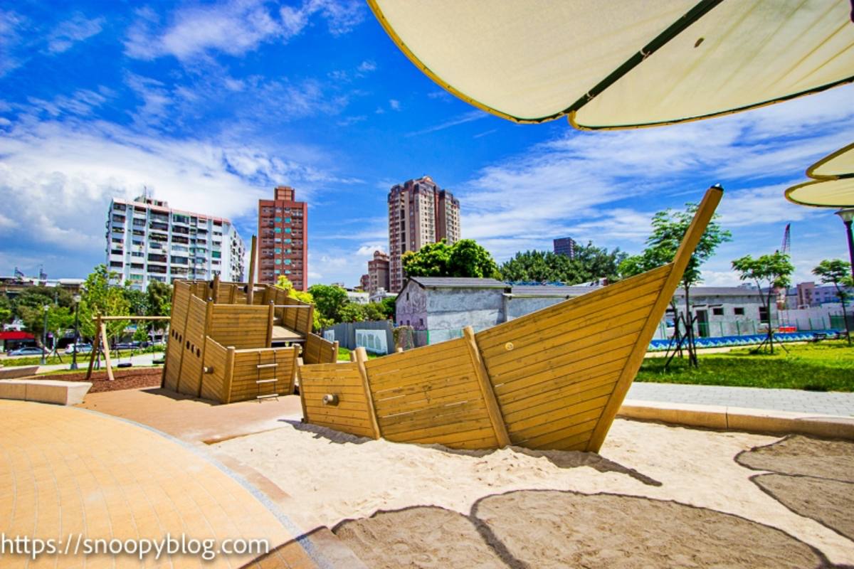 玩到虛脫都不想回家！雙北８「最強親子公園」：28米長滾輪滑梯、輕軌遊樂場