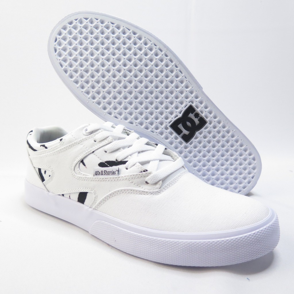 #FNS #休閒鞋 #滑板鞋 #KALIS #DC門市同步販售，請先詢問庫存 !◇所有商品皆100%公司正品 販售商品皆開立發票 敬請安心選購，若是於商城購買開立的則為電子發票◇本賣場實體店面位於桃園