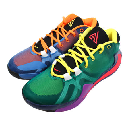 您好 : *勿黏貼膠帶在鞋盒上，要不然會有相關賠償費用 本店與運動品牌授權商合作 | 鞋款服飾都是【100%】正品 商品若要調貨需要等待唷 我們會將先調回來的商品優先安排出貨 請耐心等待，感謝您 ! 