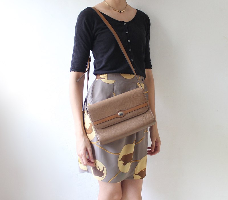 FOAK古著 Christian Dior奶茶色牛皮古董信封包