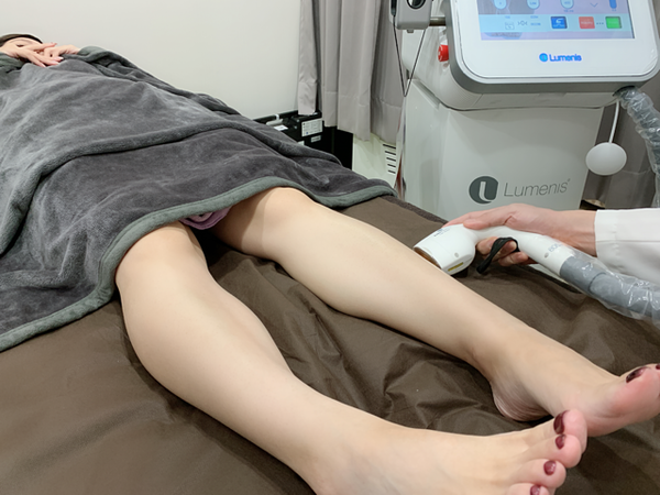 倪倪愛漂亮－『台中除毛推薦』女星名媛網紅安全可靠私密處VIO除毛與腳部除毛秘密基地-媄婧美學診所德國二極體光纖雷射與無痛真空除毛療程直擊分享，台中雷射除毛價格，除毛推薦，台中雷射除毛