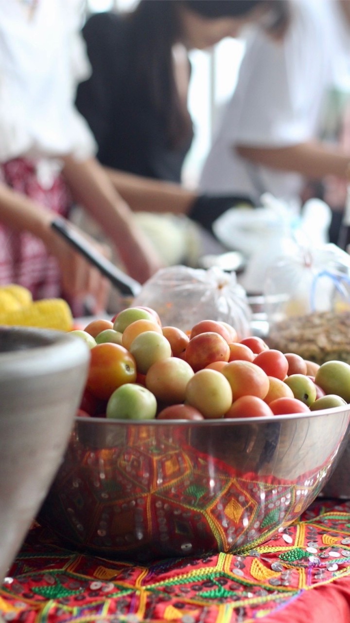 ส้มตำแซ่บ ครัวแอนนา (แม่ค้าบ้าน 43)