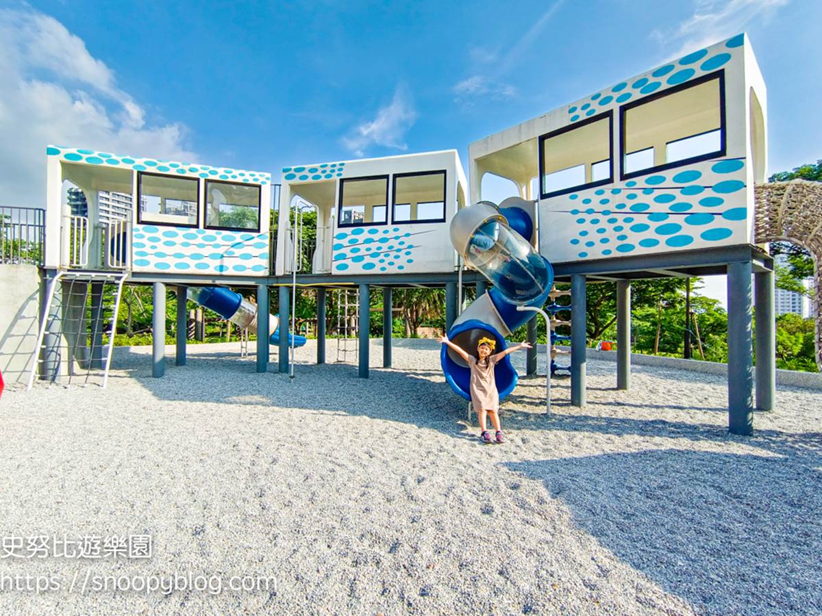 玩到虛脫都不想回家！雙北８「最強親子公園」：28米長滾輪滑梯、輕軌遊樂場