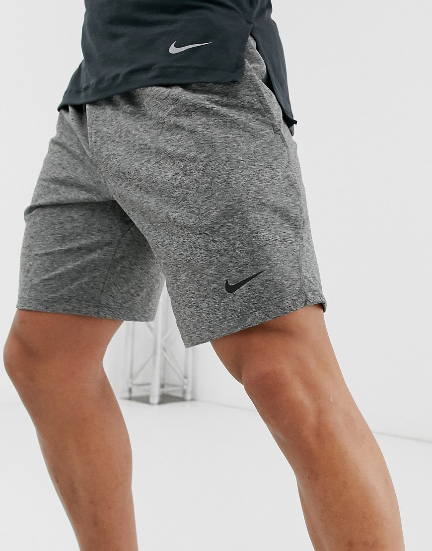 Shorts by Nike Working out just got techy Drawstring waistband Interior drawstring waistband Side po