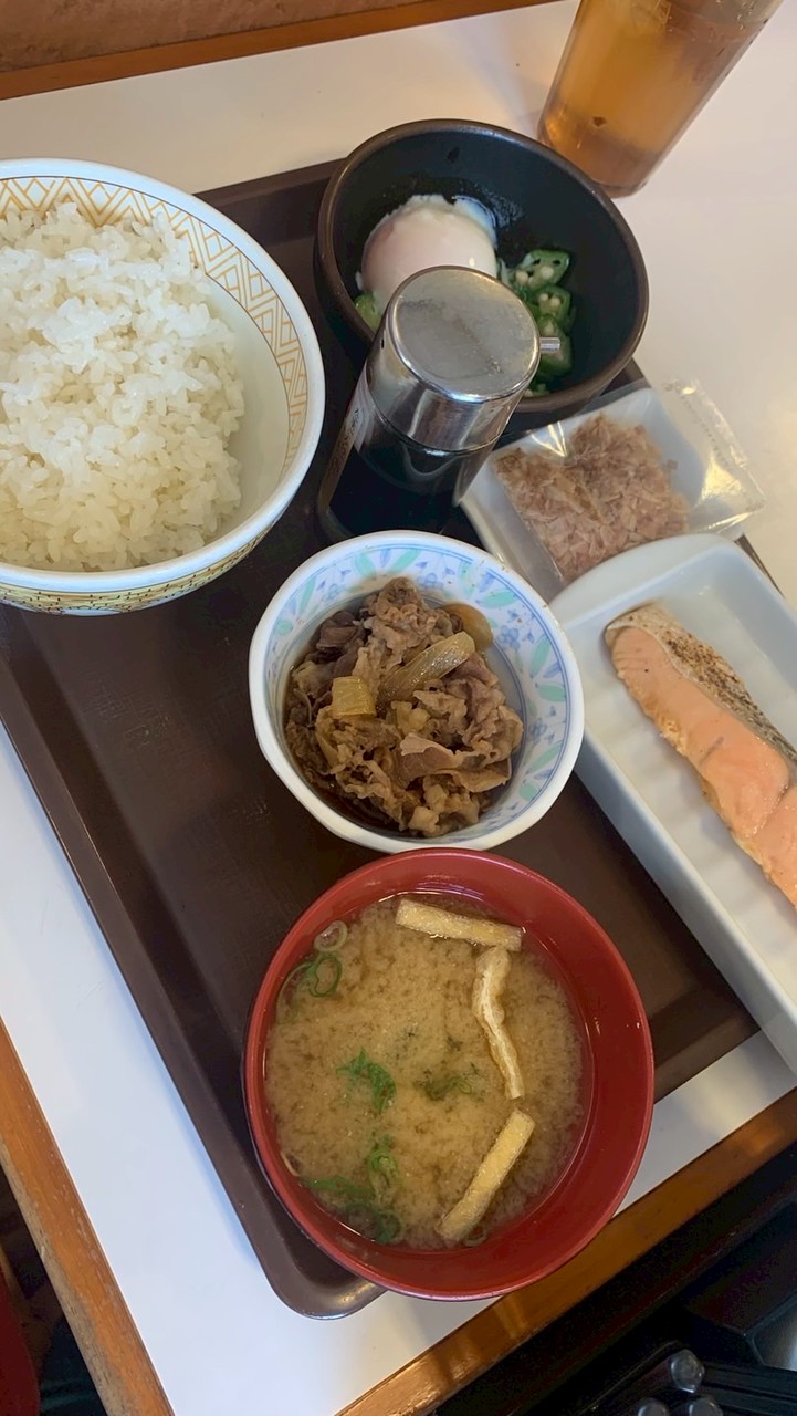 ご飯自慢するところ　らんまさんsoraさん戻ってきて下さい😿