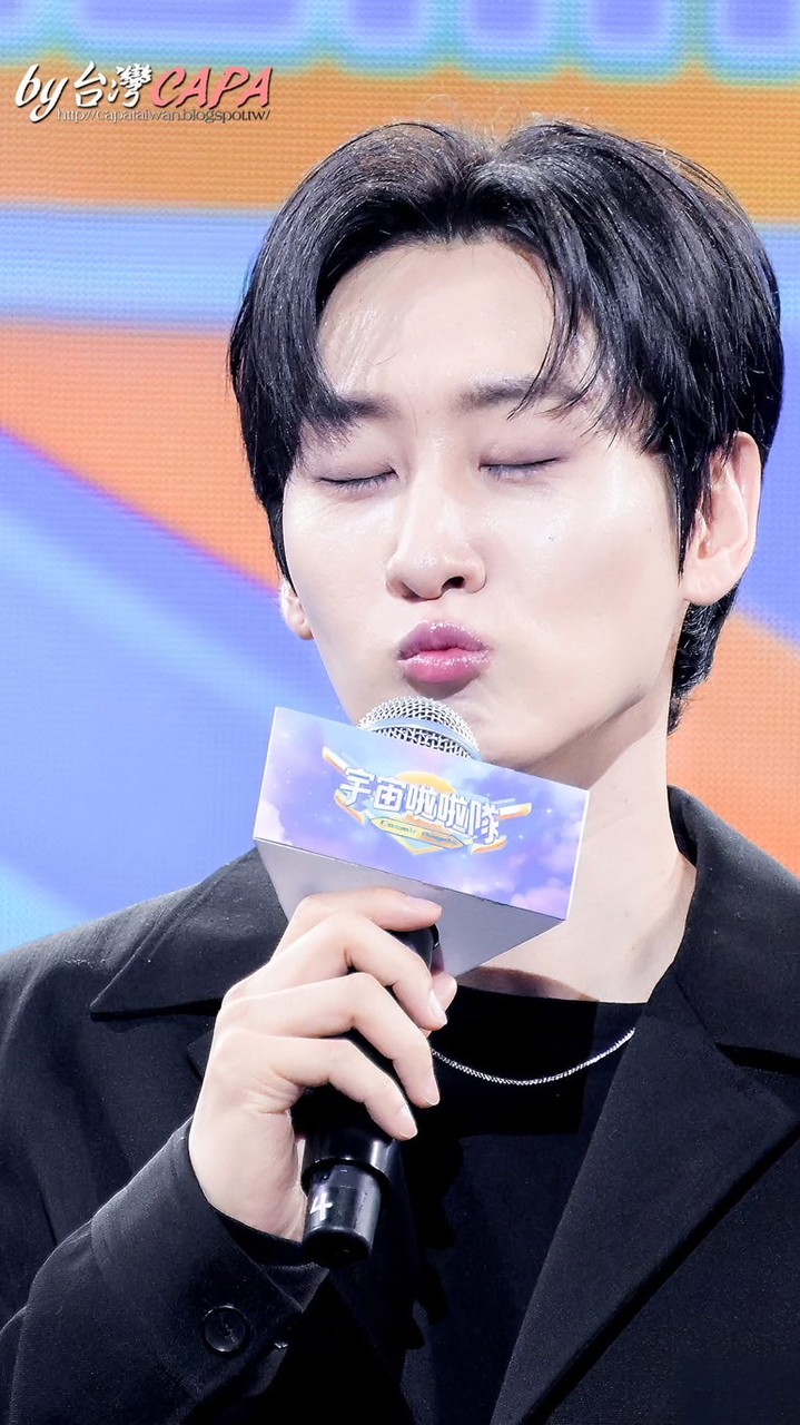 愛吃草莓的兔🍓🐰