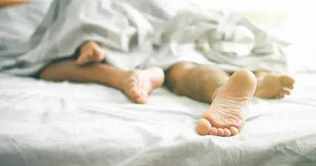 9個孩子都別人的！知名博士「罹腫瘤不能生」　妻冷回他傻眼