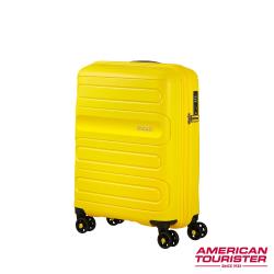 ◎國際知名、專櫃品牌 源自全球第一大箱包集團-新秀麗集團|◎American Tourister 美國旅行者，享譽全球80年|◎標準登機尺寸 適合短程旅行、商務差旅品牌:AmericanTourist