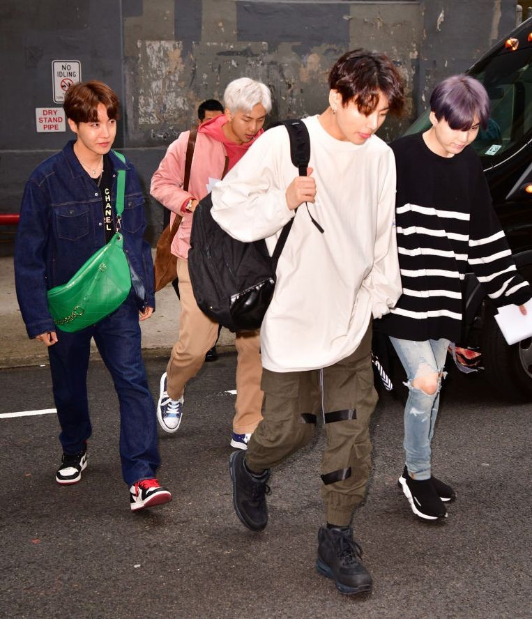 防弾少年団(BTS)（トートバッグ）のフリマアイテム一覧