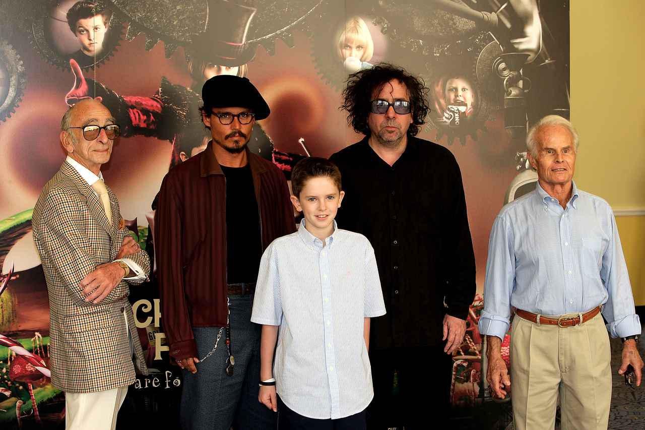 今週30歳になりました チャーリーとチョコレート工場 フレディ ハイモアの現在 フロントロウ