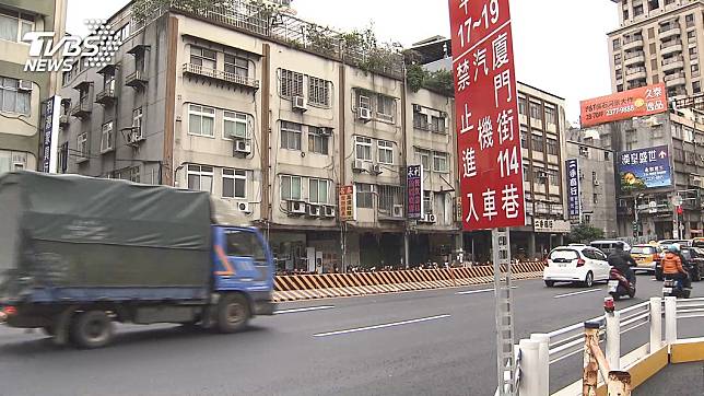 柯閃拆中正橋引道　居民怒沒善後規劃