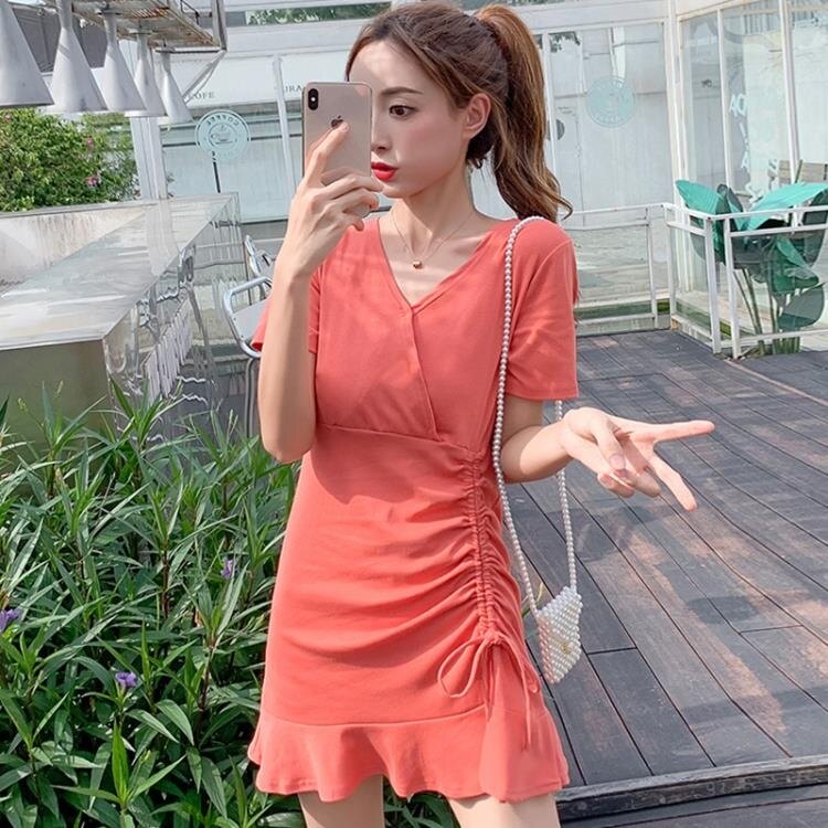 性感洋裝 2021夏裝新款抽繩收腰顯瘦不規則連身裙女小個子顯高V領魚尾裙子 3C數位百貨