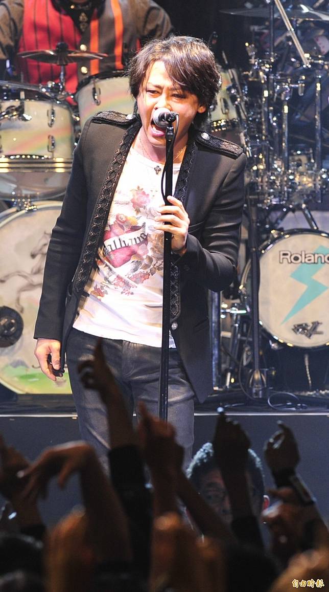 罹癌後二度入院 月之海 主唱切除聲帶息肉 自由電子報 Line Today