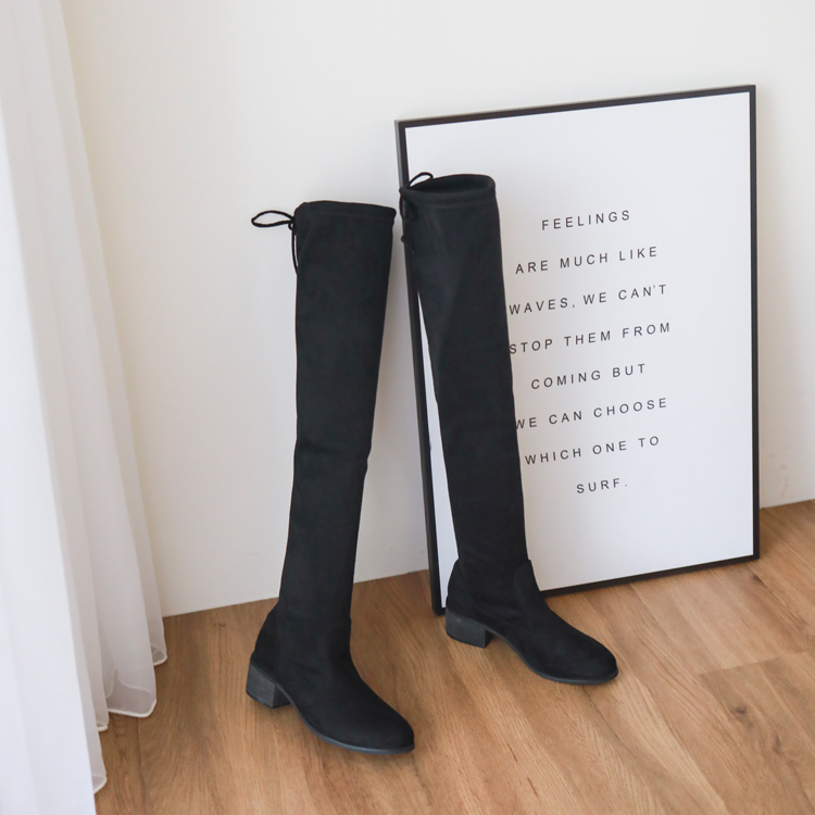 棉花糖女孩、厚片女孩穿搭推薦肉肉腿顯瘦過膝靴（膝上靴）