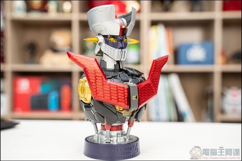 無敵鐵金剛(魔神Z)胸像扭蛋開箱 - 01 無敵鐵金剛(魔神Z)胸像扭蛋開箱 - 01