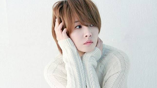 7 Aktor dan Aktris Terkenal Korea yang Hampir Aja Debut Jadi Idol