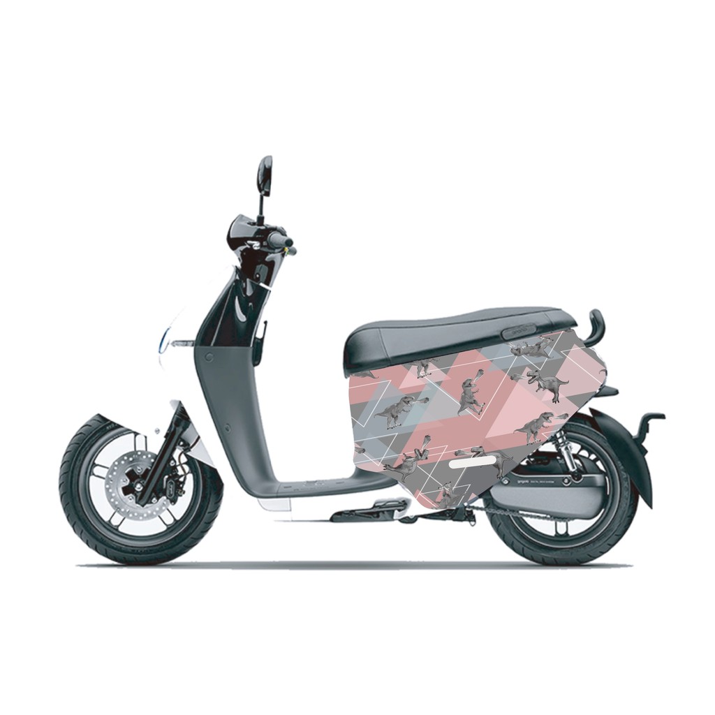GOGORO 2 系列專用圖案單面： 暴龍 (反面為素黑色)單面印花兩面都可以使用 台灣原物料 日本噴墨 義大利轉印 西德裁縫厚實潛水布絕佳保護保證厚度3MM 防撞 防刮 防水 隔熱貨架車款可用飛旋後