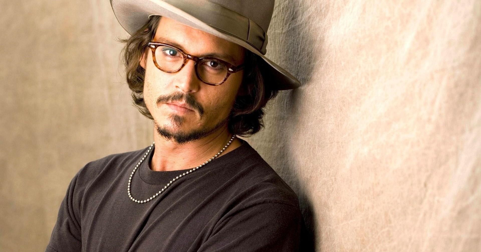 10 Hal Yang Belum Kamu Tahu Tentang Johnny Depp