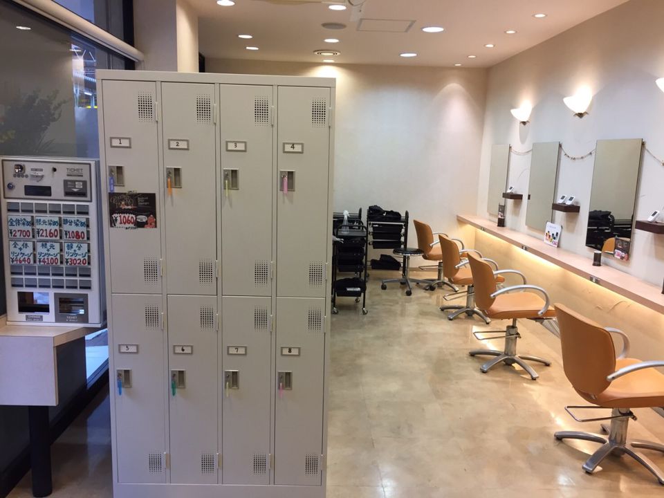 カラー専門店 ココル土呂店 Line Official Account