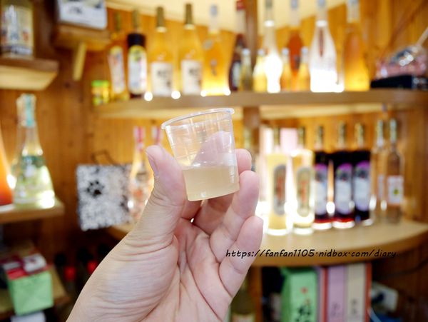 【烏來一日遊】#烏來老街 #必買伴手禮 #景麗特產行 #小米麻糬 #溫泉 #烏來台車 #瀑布 #烏來美食 #烏來景點 (28).JPG