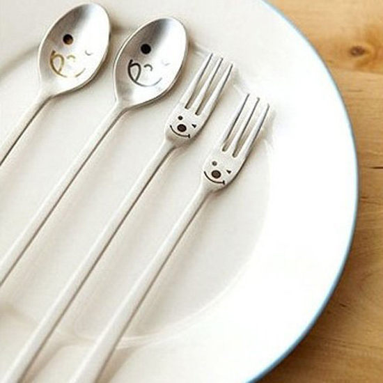 笑臉不鏽鋼長柄勺叉 ZAKKA 廚房 創意 禮品 甜點 點心 水果酒 果叉 蔬果【Q72】慢思行