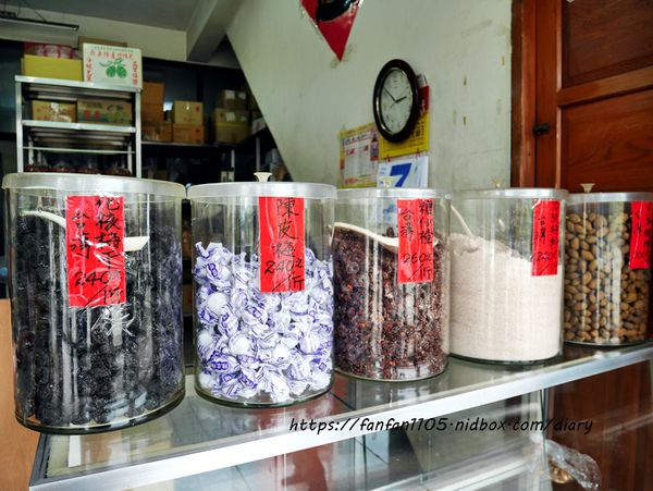 【艋舺美食】三水食品花生行 #果乾 #蜜餞 #零食 #花生 #休閒零食 #萬華伴手禮 #萬華美食 (6).JPG