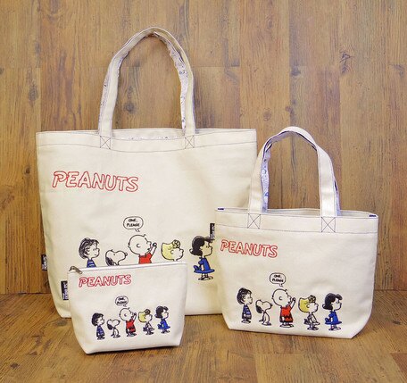 尼德斯Nydus 日本正版 限量 史奴比 SNOOPY PEANUTS 帆布 肩背包 側背包 托特包 化妝包 小提袋。人氣店家尼德斯Nydus的● 包包 / 零錢包 / 筆袋 系列有最棒的商品。快到日