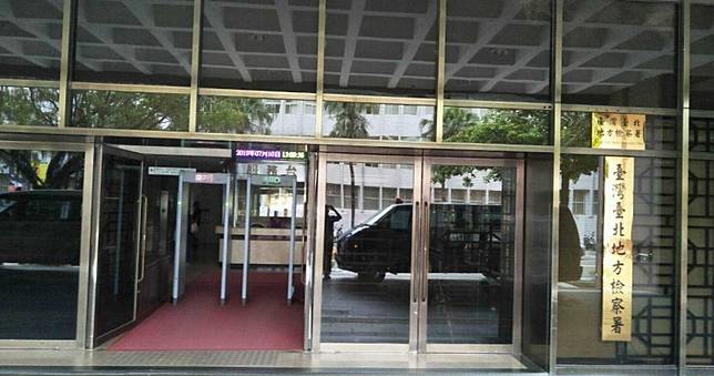 飲酒解悶遇美籍色男　正妹慘遭壓制性侵