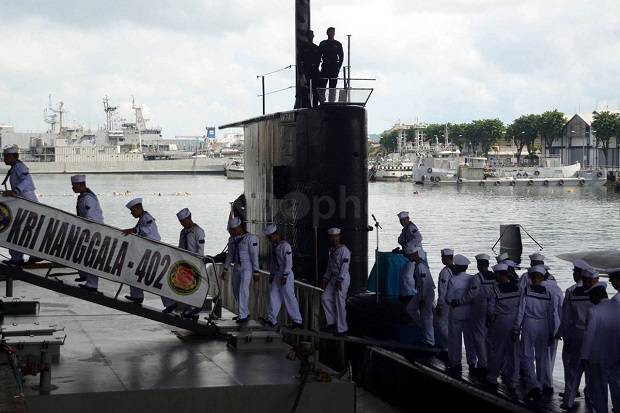 Kemhan Terus Monitor Pencarian Kapal Selam KRI Nanggala ...