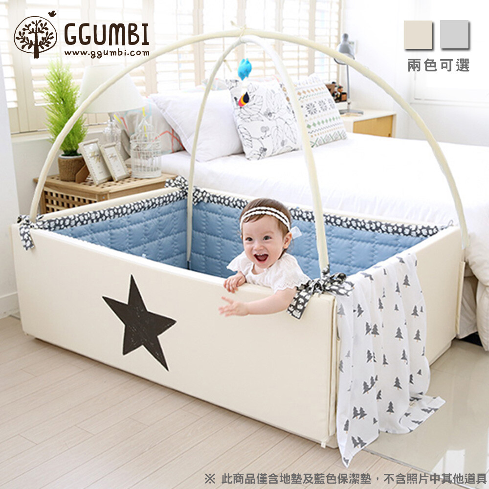 地墊 - 6.6 kg 保護罩 - 227g ．適用年齡：3歲以上 【注意事項】 ．行走在地墊上本會有輕微的聲音，皆屬正常範圍。 ．為了安全考量，本地墊沒有使用接著劑，所以地墊表面若有些許不平整皆屬正