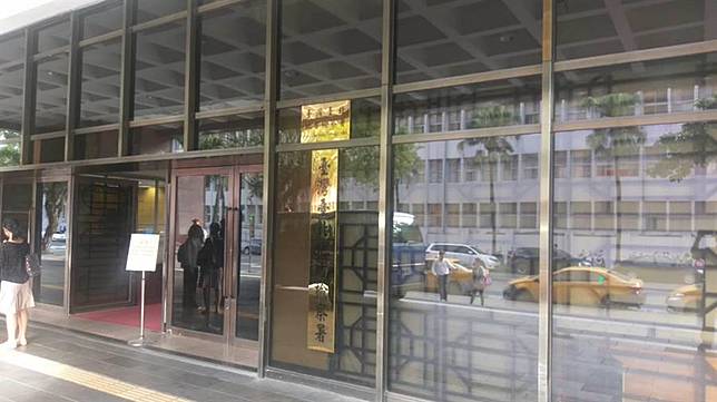 連千毅追求過的辣模「子涵」 捲入劉喬安賣淫案