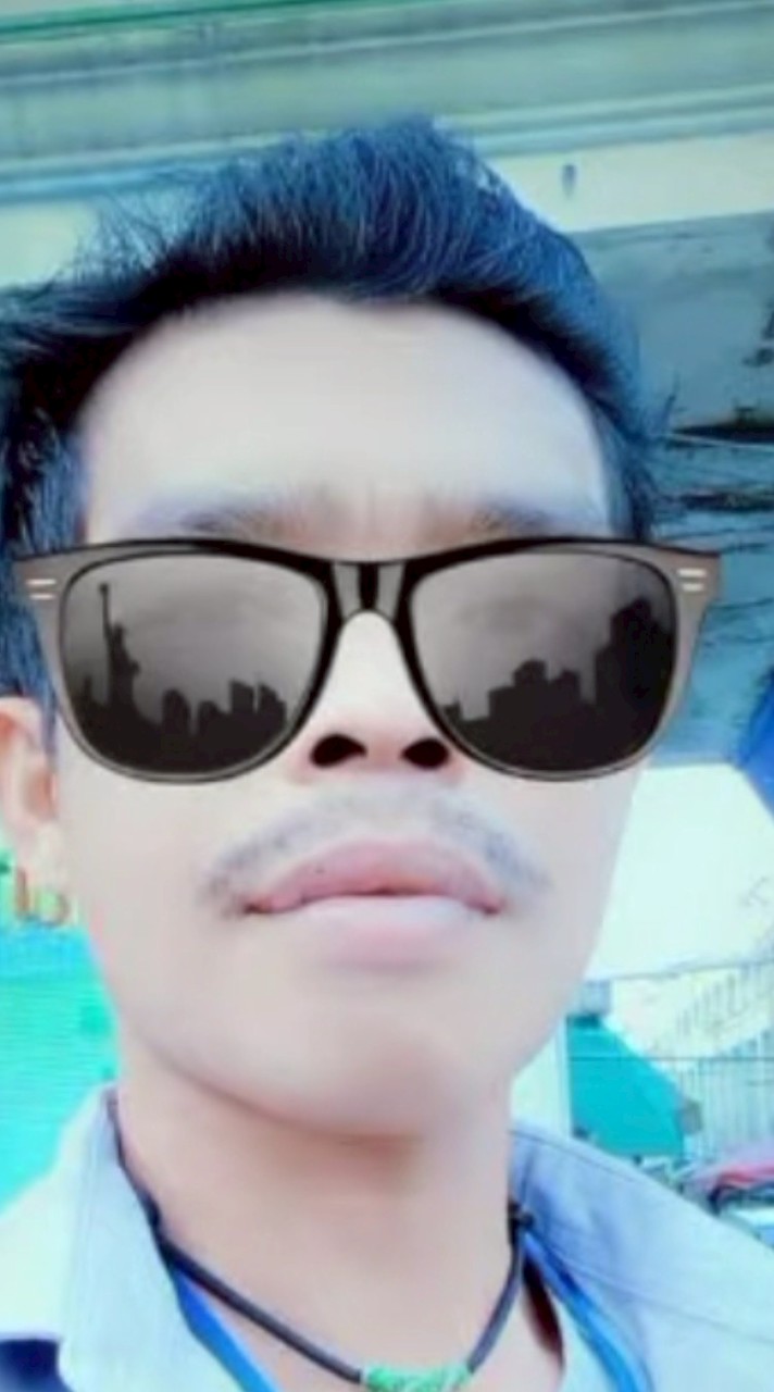 อนุวัฒน์  แรดดี