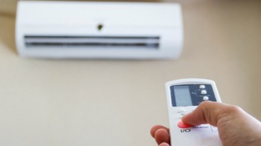 開冷氣時會有罪惡感嗎？調查上班族男生和女生之間的差別是...