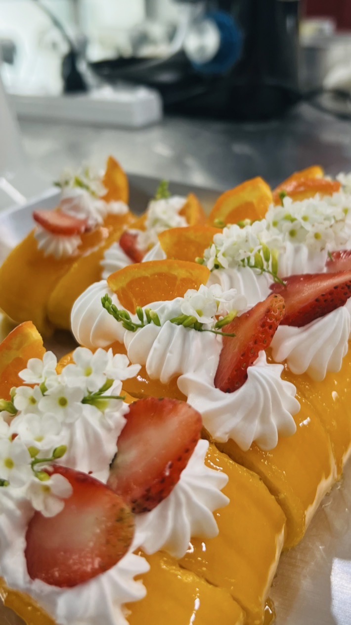 ชมรม C me cake