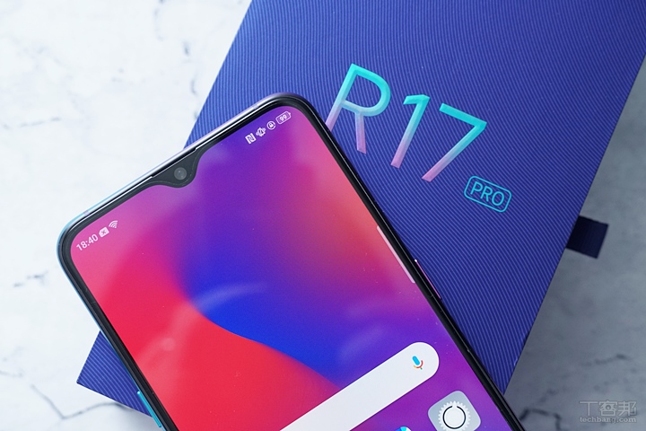 OPPO R17 Pro 開箱動手玩，SuperVOOC 超級閃充太狂，35 分鐘充滿 100% 電力