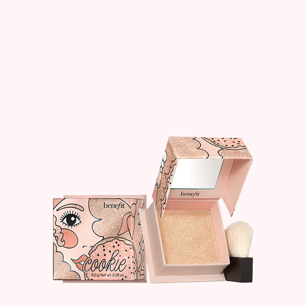 【腮紅蜜粉】粉金艷炫光蜜粉 - Benefit貝玲妃