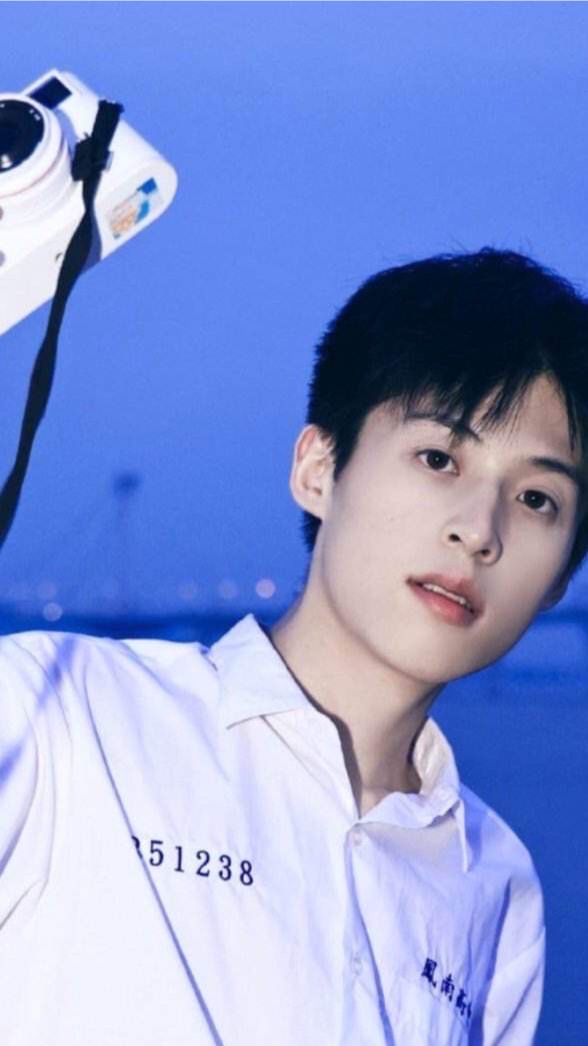 หนุ่มจีน快去🥰😍