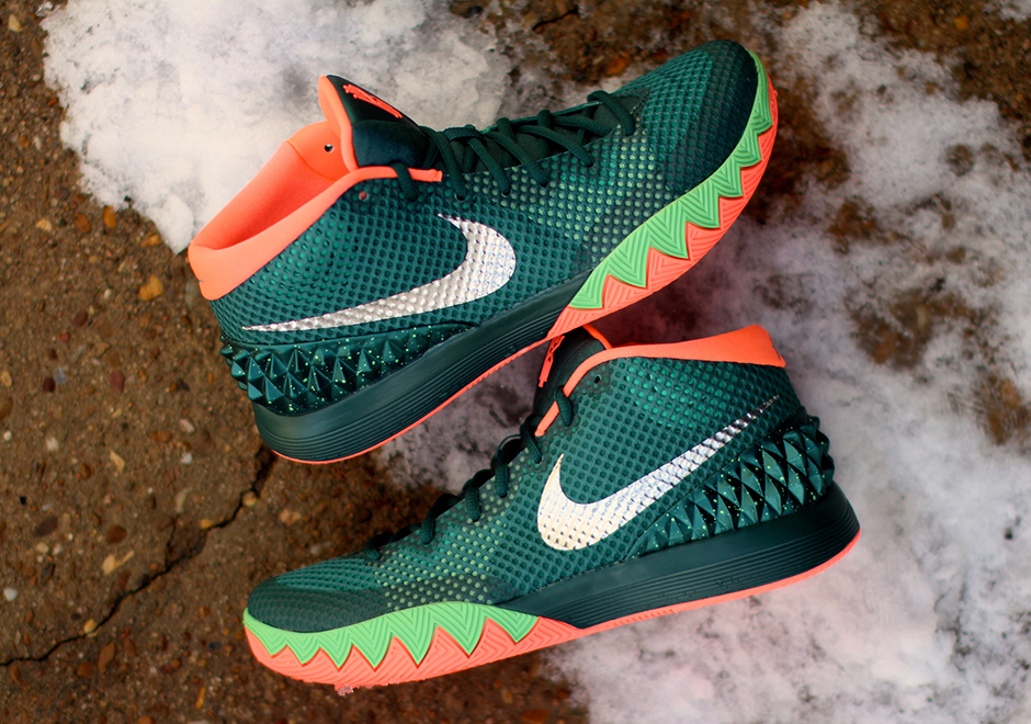 Nike Kyrie 1 Venus Flytrap LINE