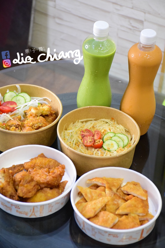 嘉義東區【海九泰式椒麻雞】DSC_0407Liz chiang 栗子醬.JPG