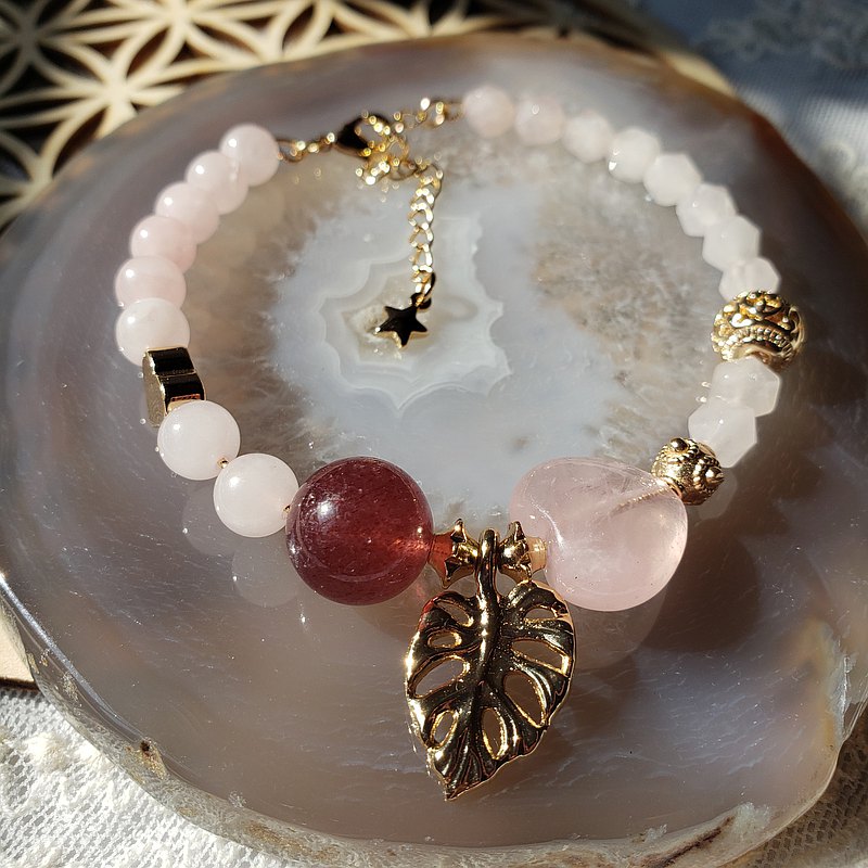 【桃花運 姻緣 人緣】紅草莓 粉晶 天然水晶手鍊