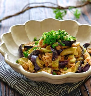 秋のごちそう きのこたっぷりトースト