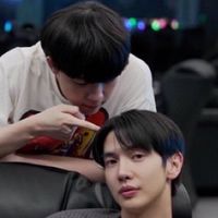 อินโทรเวิร์สปลอมๆ ของแม็กกี้บาส