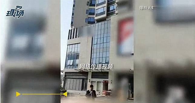 驚悚！婦女37樓墜下「頭飛到河裡」　屍體插進大樓血流滿牆