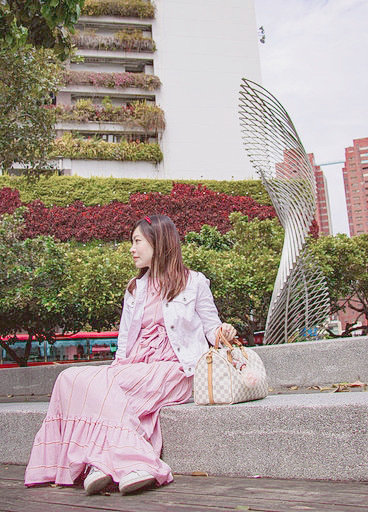 『台灣輕旅拍，外拍推薦』輕鬆自在走遍台中市七期國家歌劇院、堁夏咖啡 Café Crotchet、蔦屋書店 台中市政店、草悟廣場、道和六藝文化館刑務所演武場捕捉網美一日景點，透過鏡頭紀錄每一刻回憶-Snaping 攝影服務直擊分享