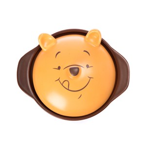 可以直火使用 容易清洗 儲熱效率高 小熊維尼造型 適用於任何爐具，電磁爐除外