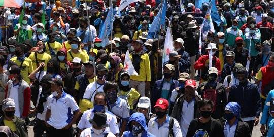 Hari Ini, BEM Seluruh Indonesia Demo di Istana Minta UU Ciptaker Dibatalkan