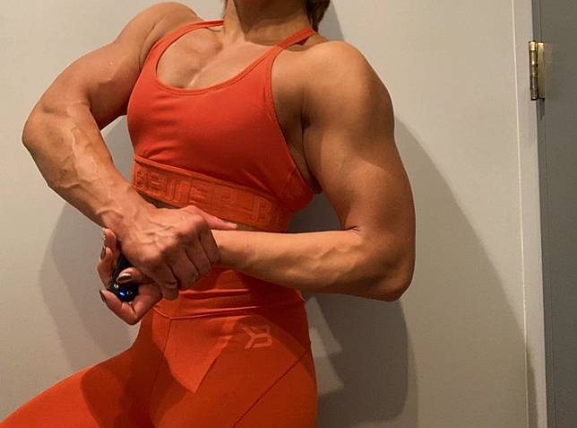 唔好淨係睇表面 甜美日本妹全身係爆肌 On Cc 東網 Line Today