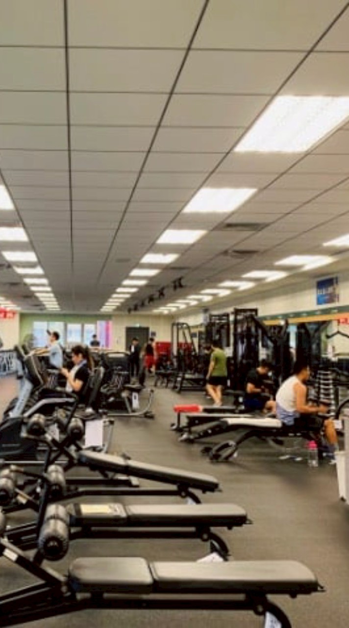 🏋️ 汐止健身團 - 約在汐止運動中心 🍀 一起健身 🙏