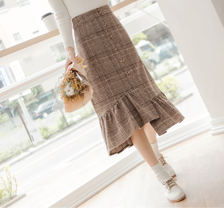 不規則荷葉下襬格紋中長裙